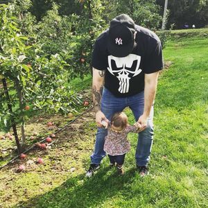 Meet your Posher, Elliot